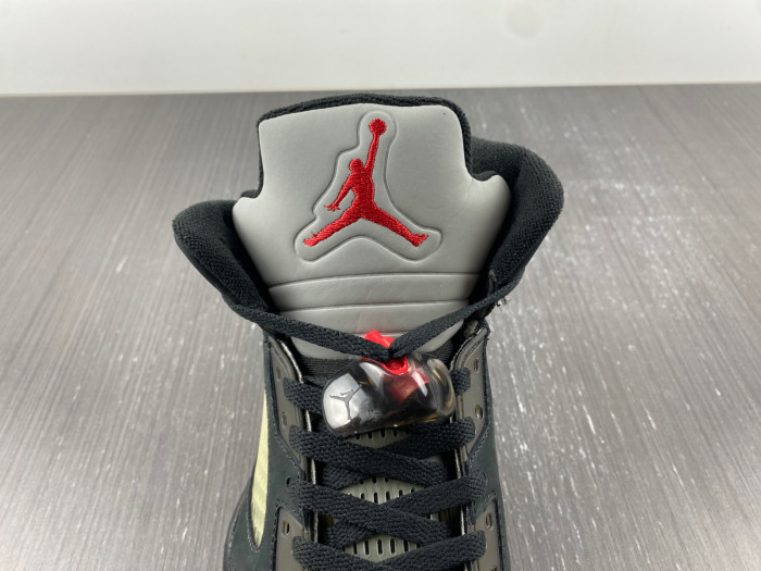 Jordan 5 Retro Gore-Tex Off-Noir - DR0092-001