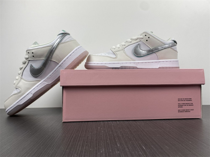 Nike SB Dunk Low Pro OG QS Diamond White BV1310-100