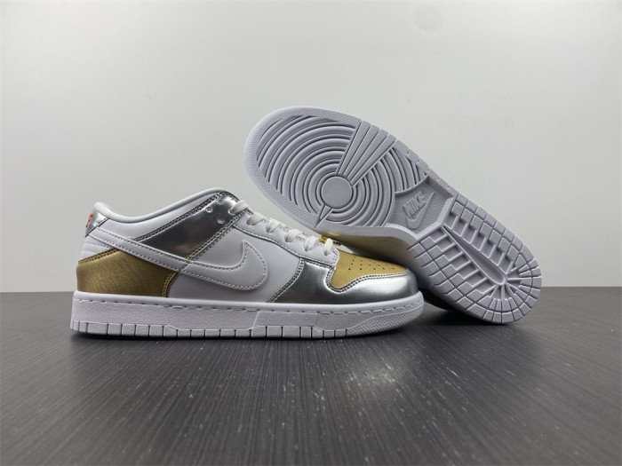 Nike Dunk Low Heirloom (W) - DH4403-700