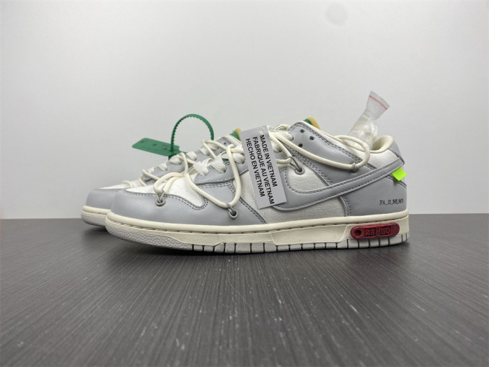 Dunk Low ''Lot 25 of 50'' - Nike - DM1602 121