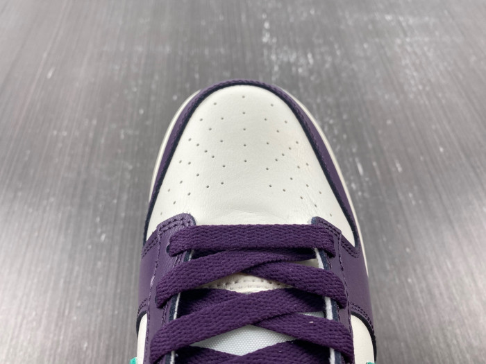 Nike Dunk Low "Chenille Sw0sh" DQ7683-100