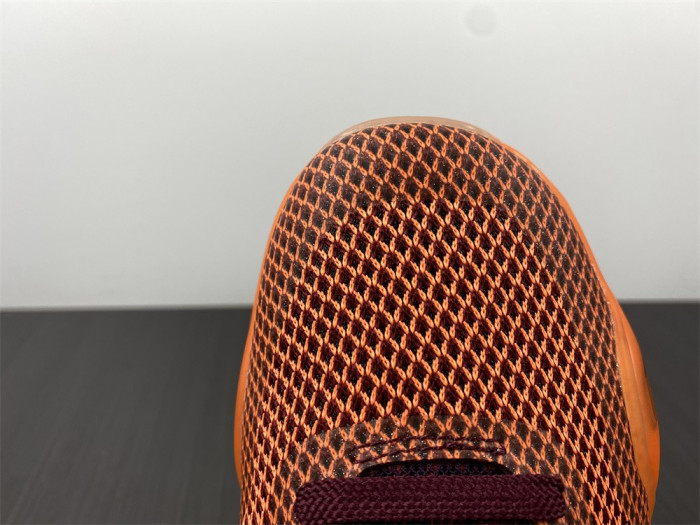 Kobe 10 