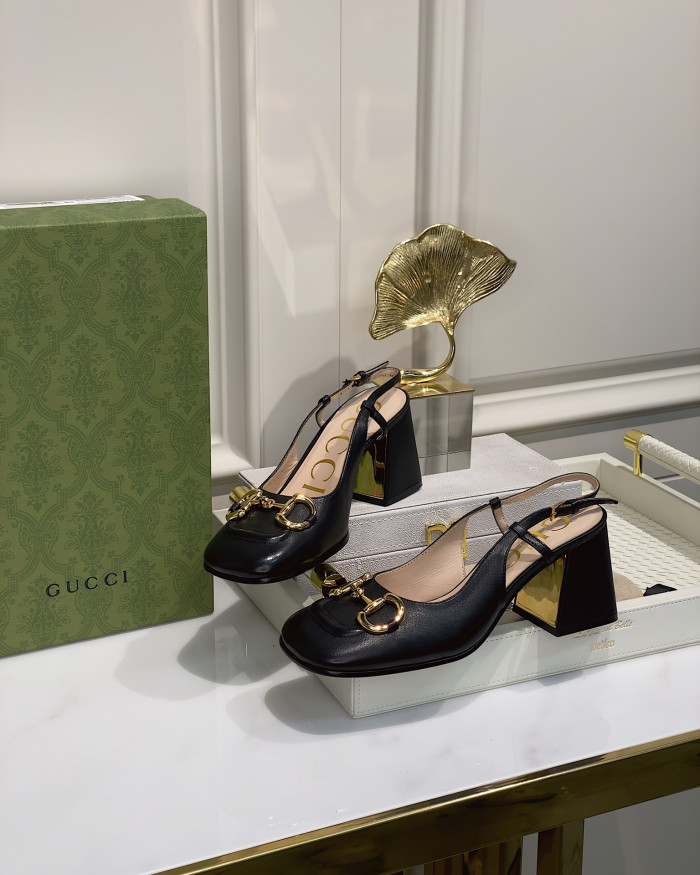 G*u*i high-heels