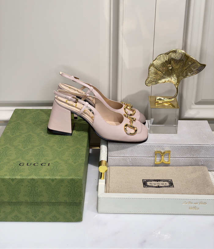 G*u*i high-heels