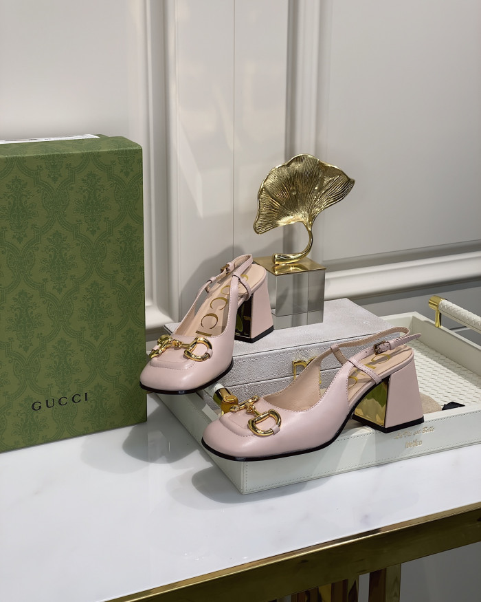 G*u*i high-heels