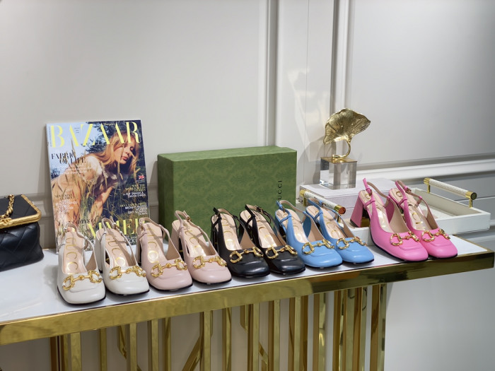 G*u*i high-heels