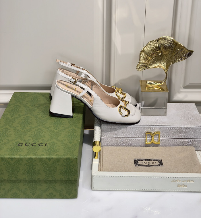 G*u*i high-heels