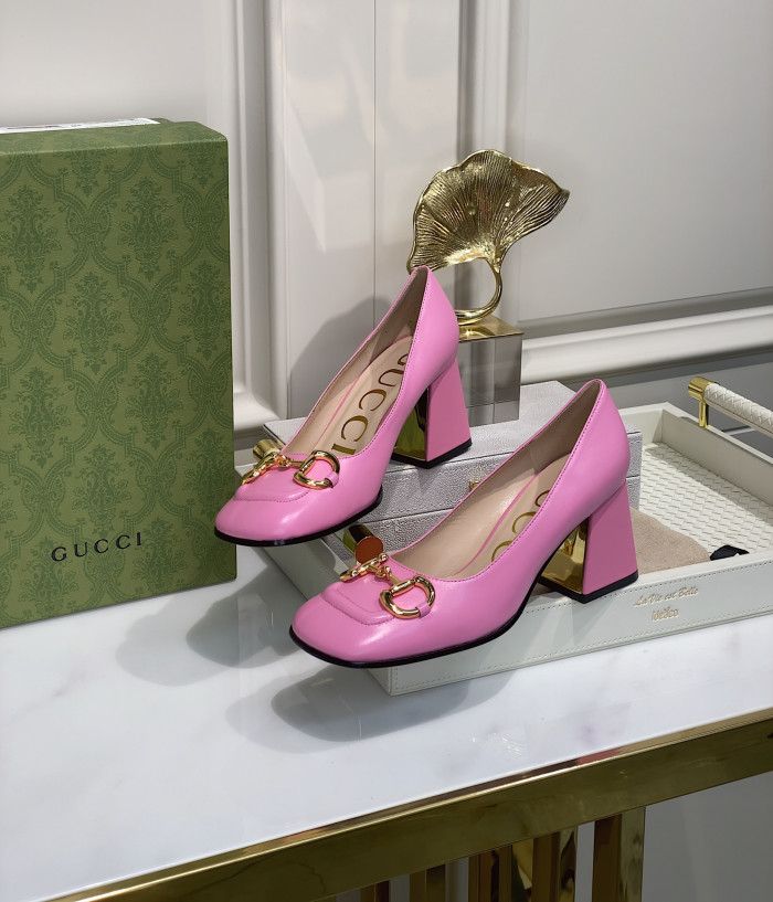 G*u*i high-heels