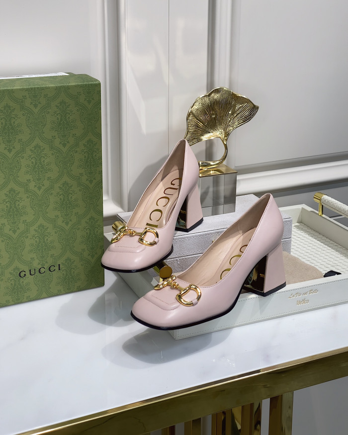 G*u*i high-heels