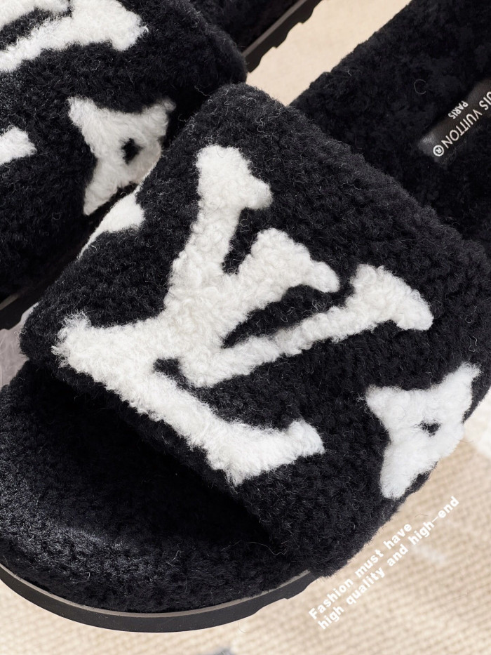 LO1_VTS SANDALS