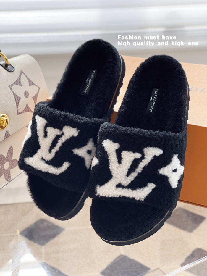 LO1_VTS SANDALS