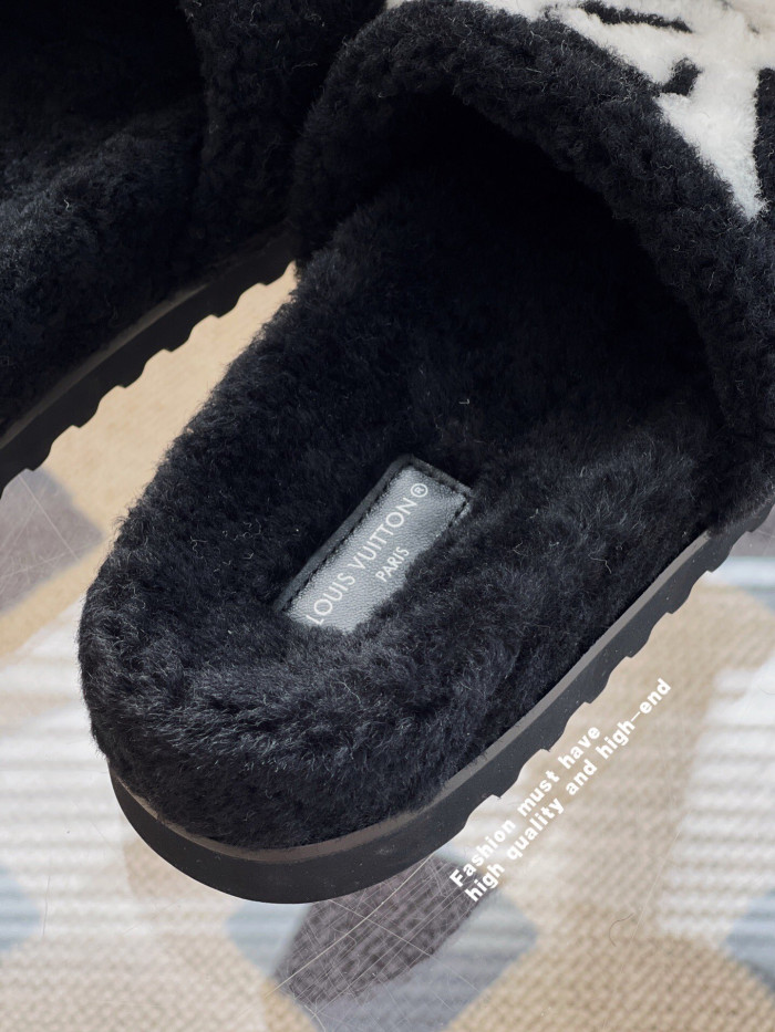 LO1_VTS SANDALS