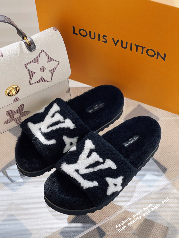 LO1_VTS SANDALS