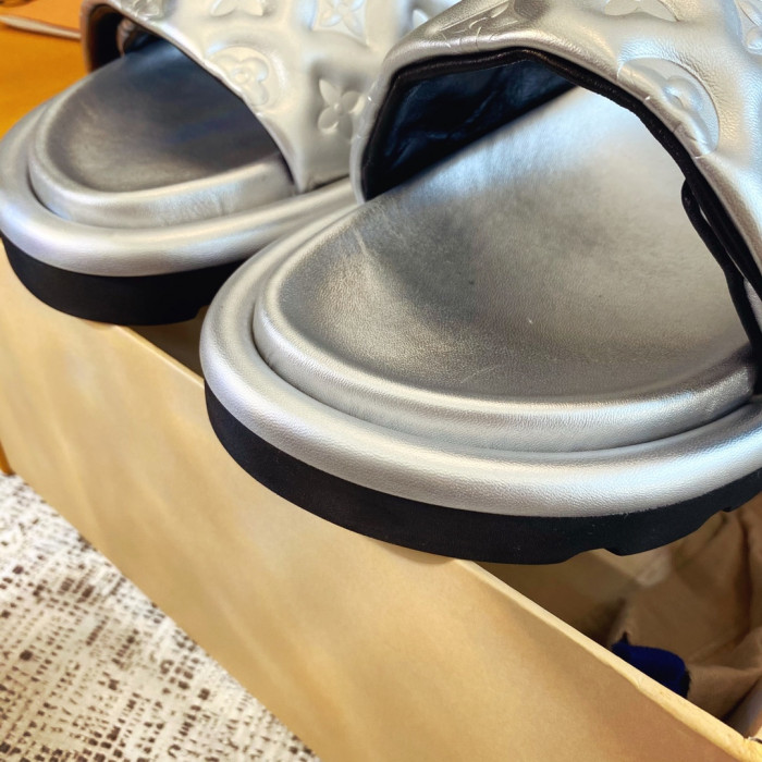 LO1_VTS SANDALS