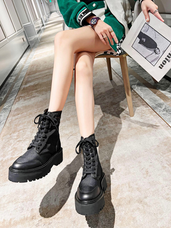 Ce**e boots