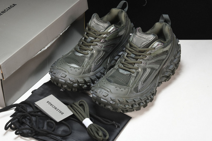 Ba*len*cia*ga ddfender sneakers