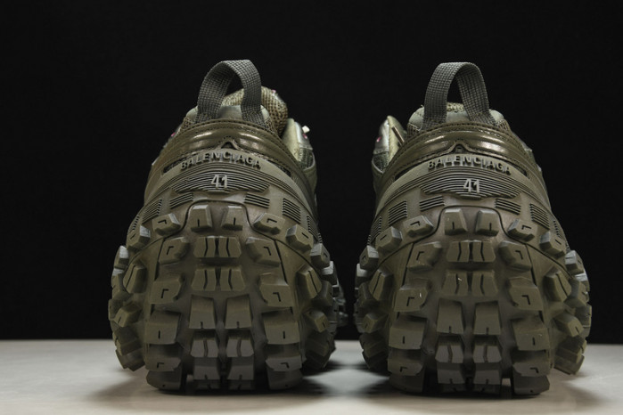 Ba*len*cia*ga ddfender sneakers