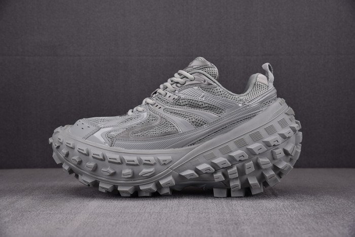 Ba*len*cia*ga ddfender sneakers