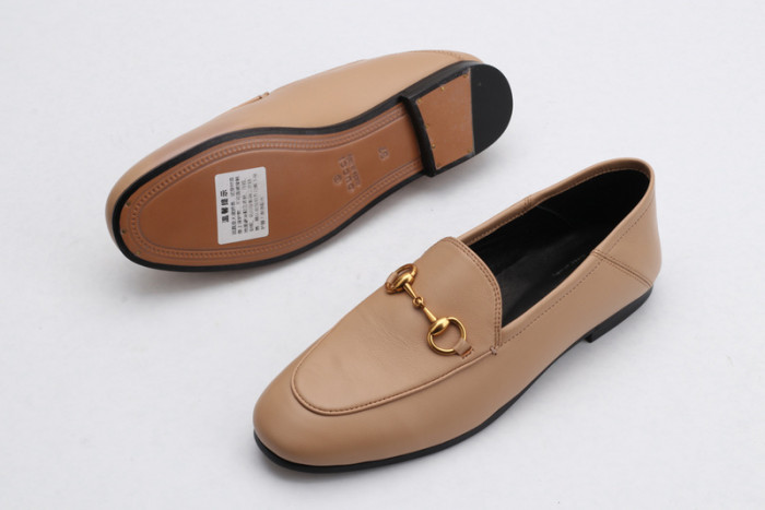 G*u*i loafer