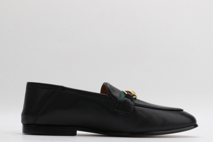 G*u*i  loafer