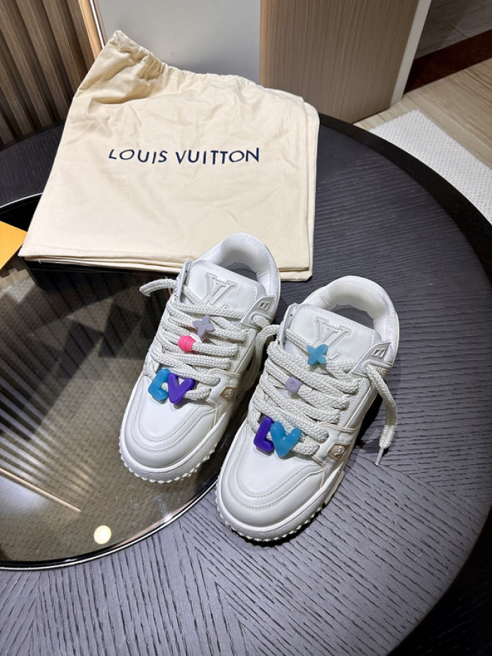 LO1_VTS SNEAKER