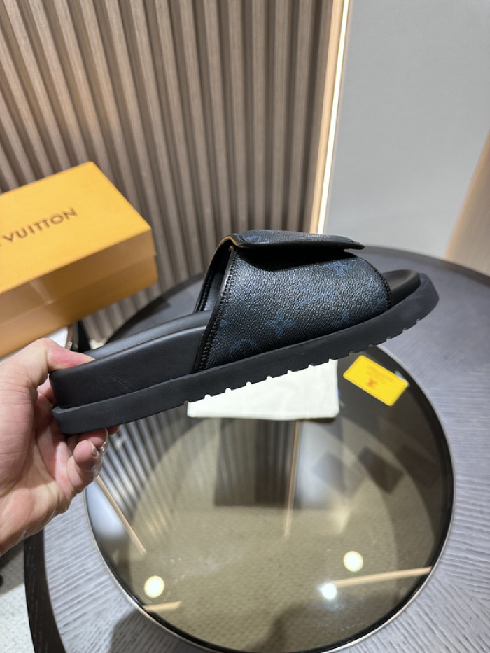 LO1_VTS SANDALS
