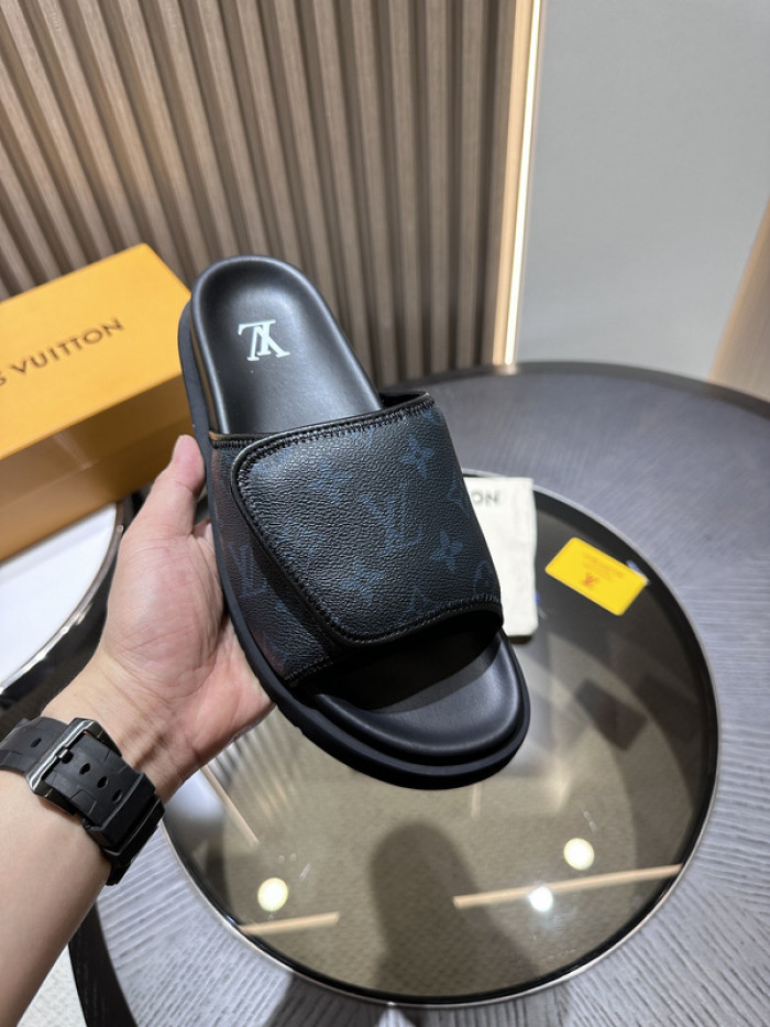 LO1_VTS SANDALS