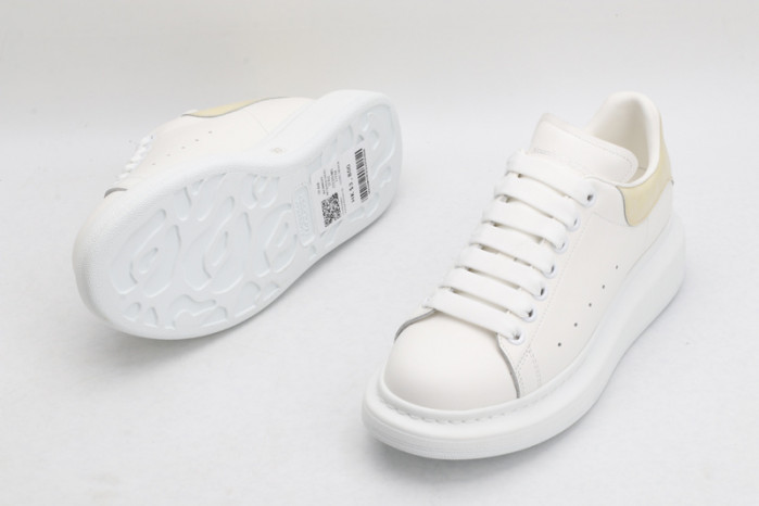 ALEXANDER MCQUEEN OVERSIZED