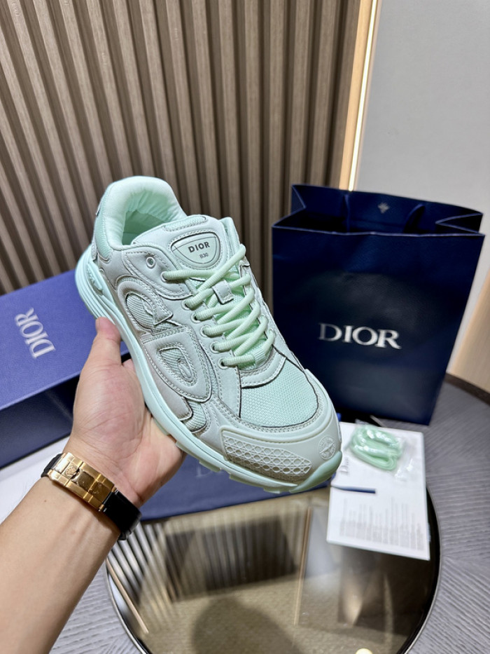 DIO B30 LowTop Sneaker