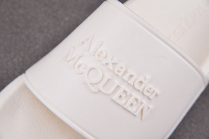 Alexander McQueen SANDALS