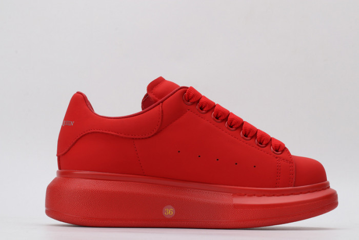 ALEXANDER MCQUEEN OVERSIZED