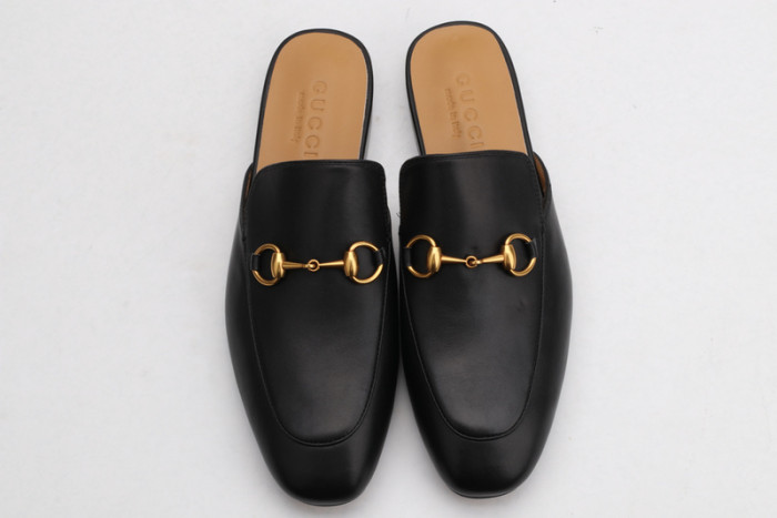 G*u*i  loafer