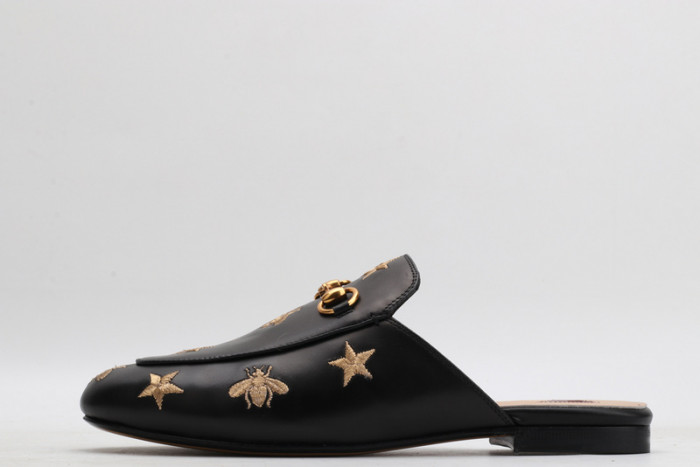 G*u*i  loafer