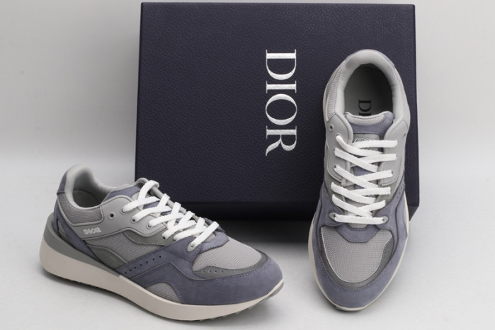 DIO* SNEAKER