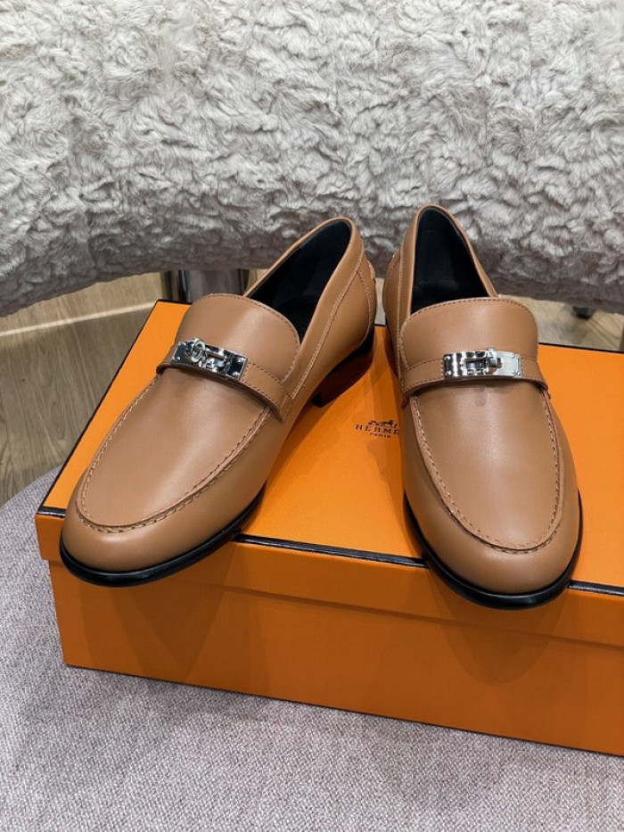 H**mes shoes
