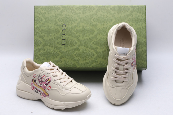 G*u*i sneaker