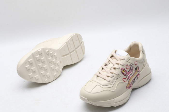 G*u*i sneaker