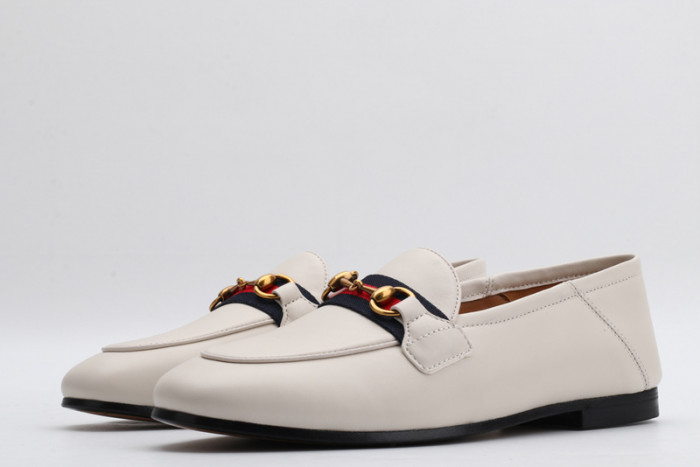 G*u*i  loafer
