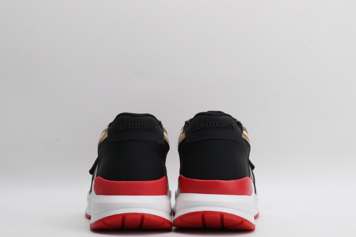 BUBERRY SNEAKER
