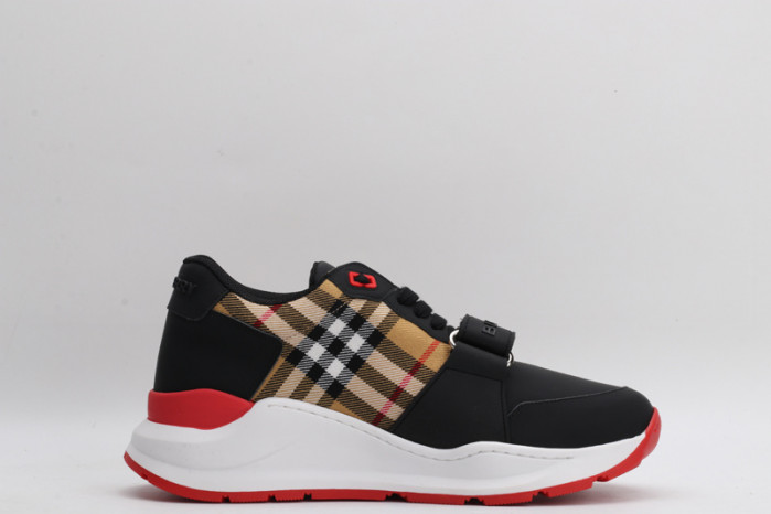 BUBERRY SNEAKER