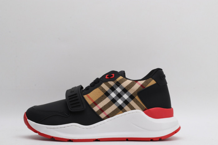 BUBERRY SNEAKER