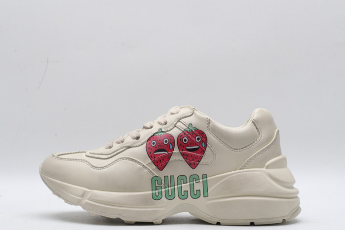 G*u*i sneaker