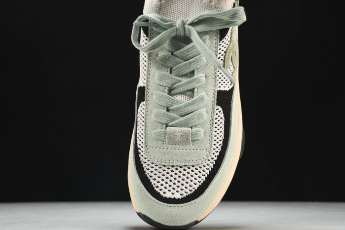 Ch*el sneaker
