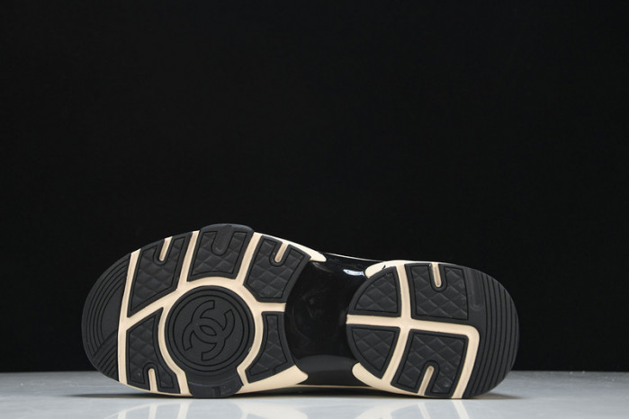 Ch*el sneaker