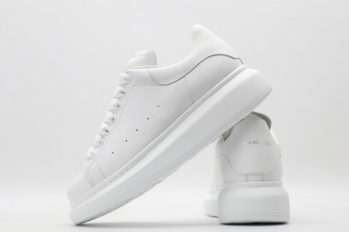 ALEXANDER MCQUEEN OVERSIZED