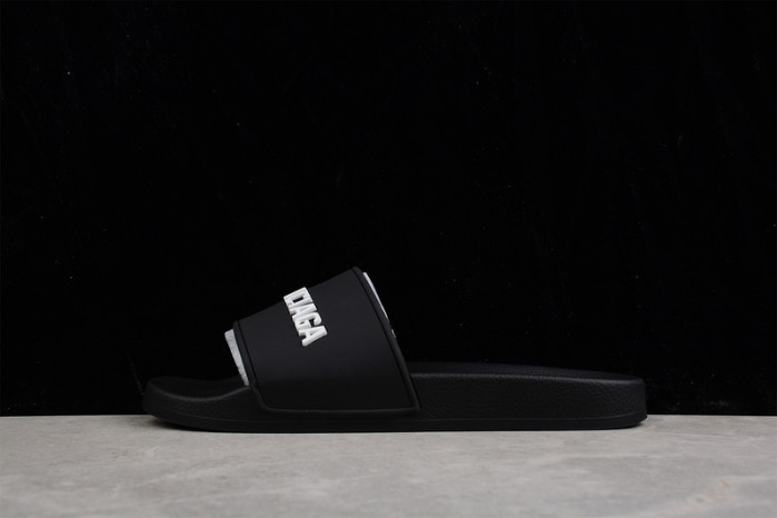 Ba*len*cia*ga slippers