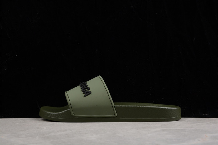 Ba*len*cia*ga slippers