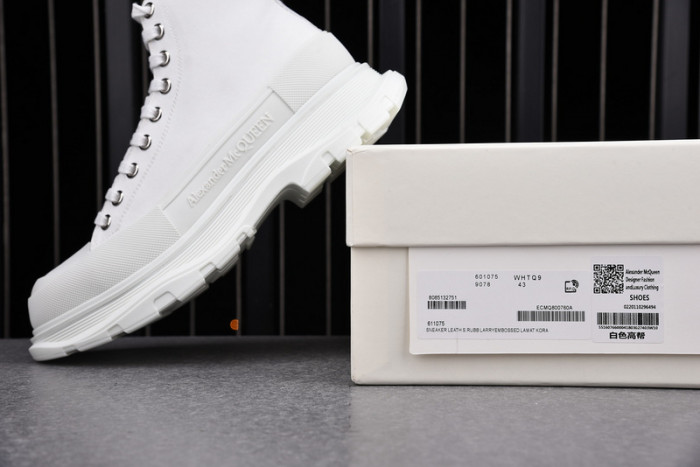 ALEXANDER MCQUEEN OVERSIZED