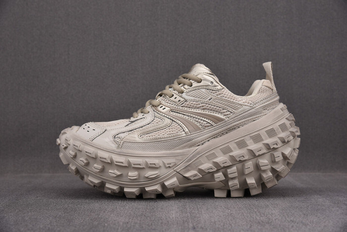 Ba*len*cia*ga ddfender sneakers