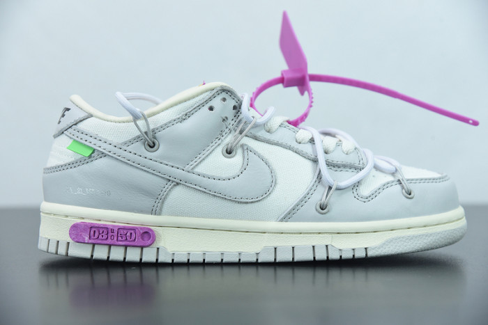 DUNK LOW 